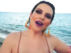 Miami Beach slut fucks BBC on beach