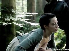 Laura Donnelly nude - Outlander S01E14