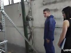 LADY DEE CONTROLS HER BITCOIN FARM