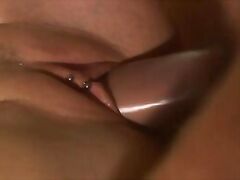 Ehefrau geht fremd mit dem besten Freund des Mannes