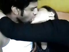 Beautiful pubic hair, wish I could see what her vulva looks like