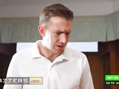 (Danny D) stick his great cock in (Valentina Nappi) bombshell bum - Brazzers