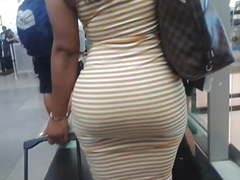 Hot Puerto Rican big ass wide hips chick at the airport Pt 1