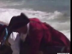 Erika Bella, Tropical Bitch