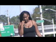 Big tits jiggle,, no bra,, slo motion