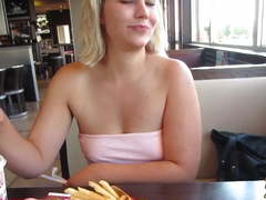 Pee piss in restaurant 01