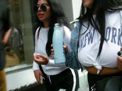 TETTONA TURISTA BELLISSIMA...