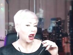 Hard fisting show by lustful mature mom! Mature cunt literally tearing at seams!!! Shaking orgasm!