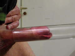 Vacuum masturbation handsfree