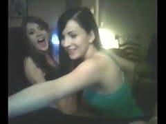 GIRL EATS OUT HER FIRST PUSSY EVER ON CAMERA