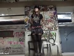 Rock star  pantyhose upskirts no panties. Nylon fetish