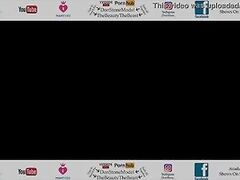 Las Vegas Escort In Bondage & Chains Comes & Sucks At Hotel Room