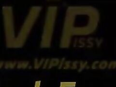 Sexy nurse pees to turn her patients on