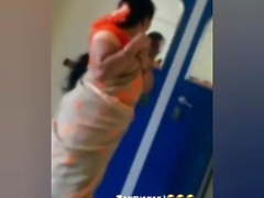 My aunty remove saree