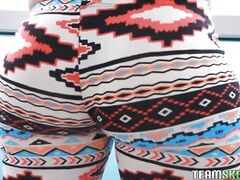 44 inches of ass GOD damn Savannah Fox That