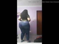 Culona bailando 2