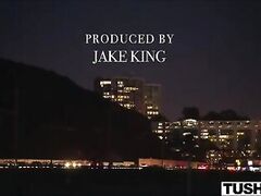 2 EXQUISITE Babes Analized ft. Gabbie Carter & LaSirena69