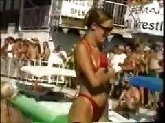 Beach girl - oops - little tits