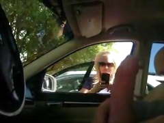 Dickflash - Milf is taking a photo