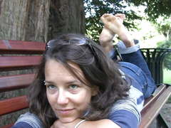 French barefeet hippy girl